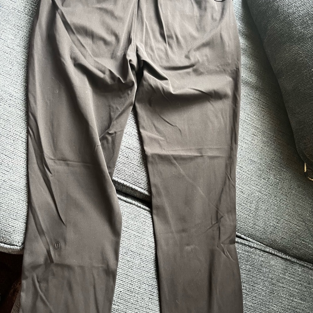 lululemon athletica black on the fly Pants